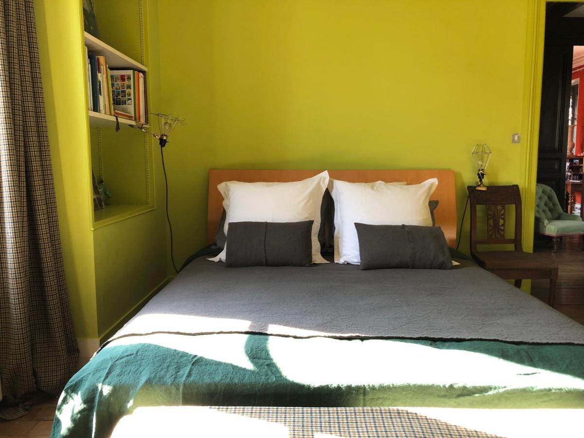 Bed In Versailles - Villa De La Piece D'Eau Des Suisses Exterior foto